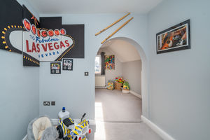 BEDROOM- click for photo gallery